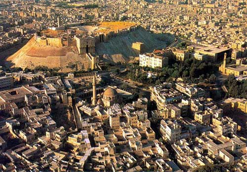 Aleppo_Citadel1.jpg - ـ سوريا ـ حلب Aleppo Citadel Air Vew