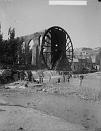 Hama_Water_wheel_and_aqueduct_fo_irrigation_1900_1920